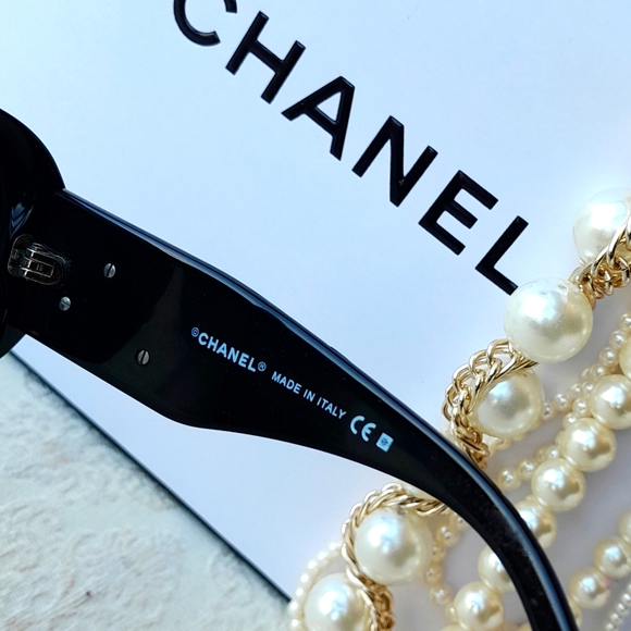 Chanel Camellia Black Sunglasses White Flowers! - Picture 3 of 16